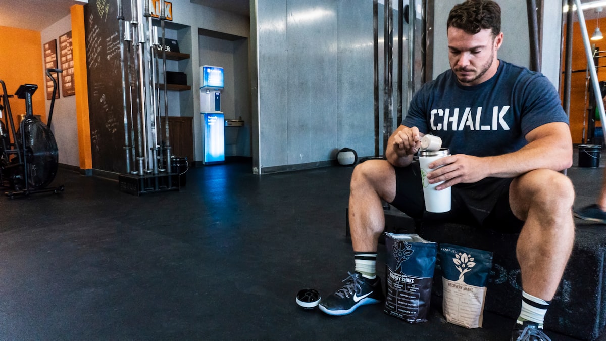 Muscle building fitness environment